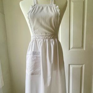 Vintage Cotton Apron with Eyelet Detail